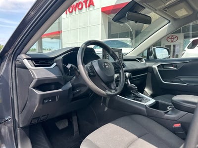 2022 Toyota RAV4 XLE FWD