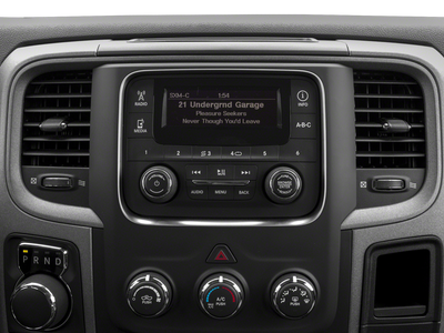 2017 RAM 1500 Express 4x4 Quad Cab 64 Box