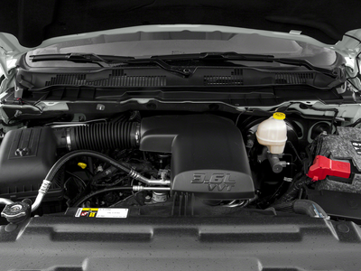 2017 RAM 1500 Express 4x4 Quad Cab 64 Box