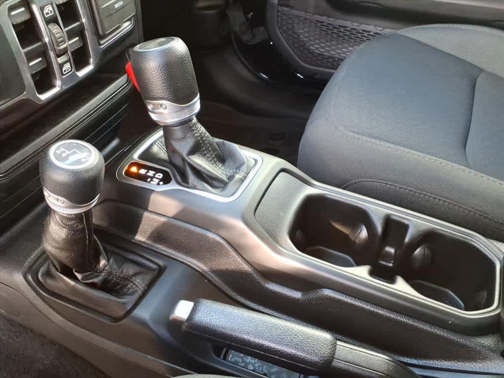 2023 Jeep Wrangler Sport Altitude 4 Door 4x4