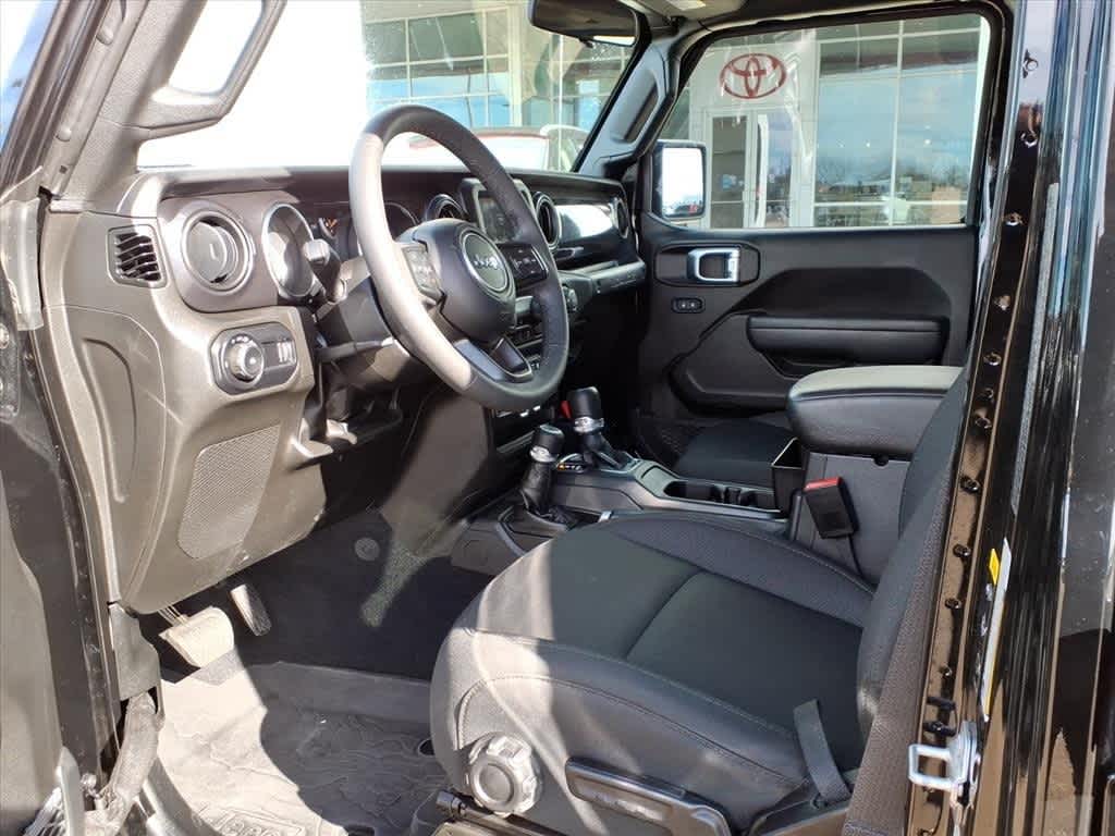 2023 Jeep Wrangler Sport Altitude 4 Door 4x4