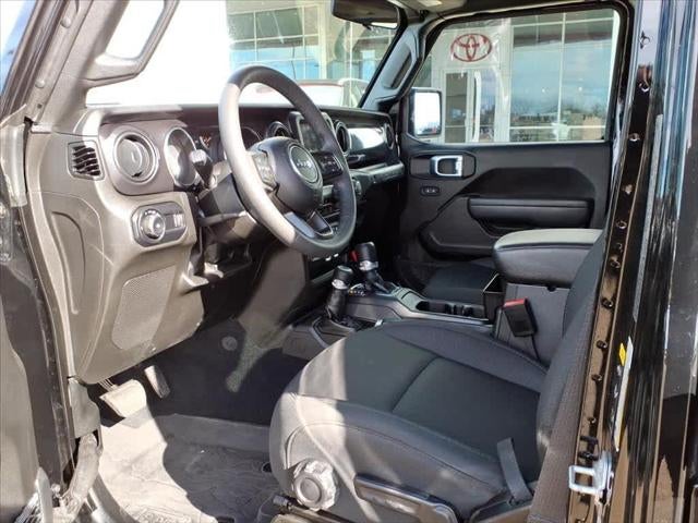 2023 Jeep Wrangler Sport Altitude 4 Door 4x4