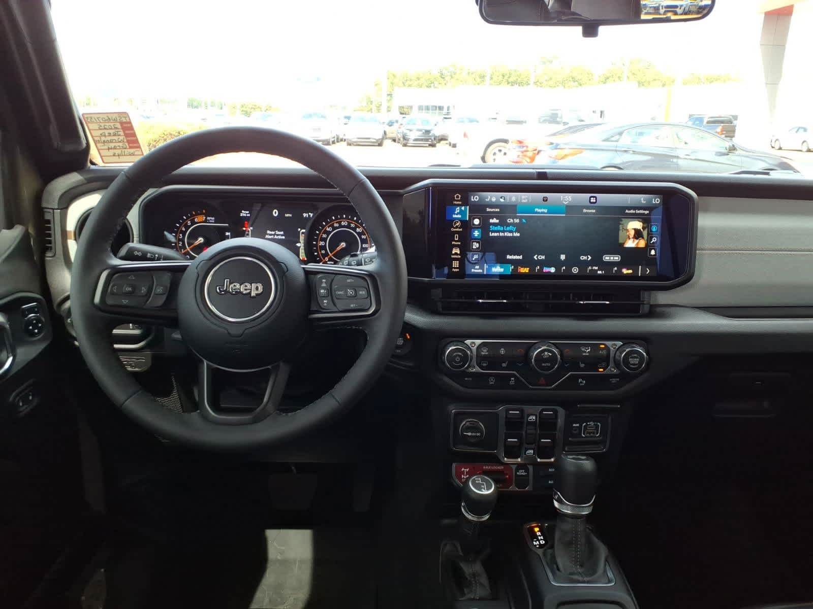 2025 Jeep Wrangler Willys 4 Door 4x4
