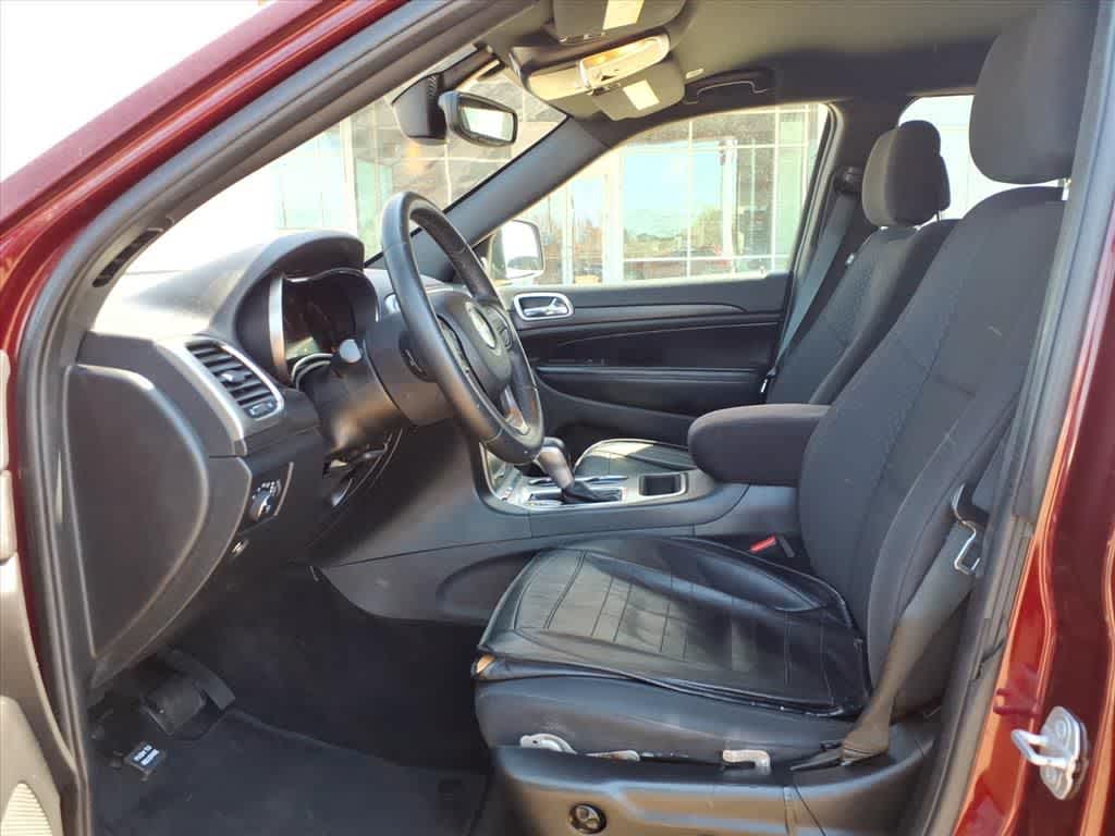 2018 Jeep Grand Cherokee Laredo E 4x2 *Ltd Avail*