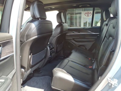 2025 Jeep Grand Cherokee Limited 4x2