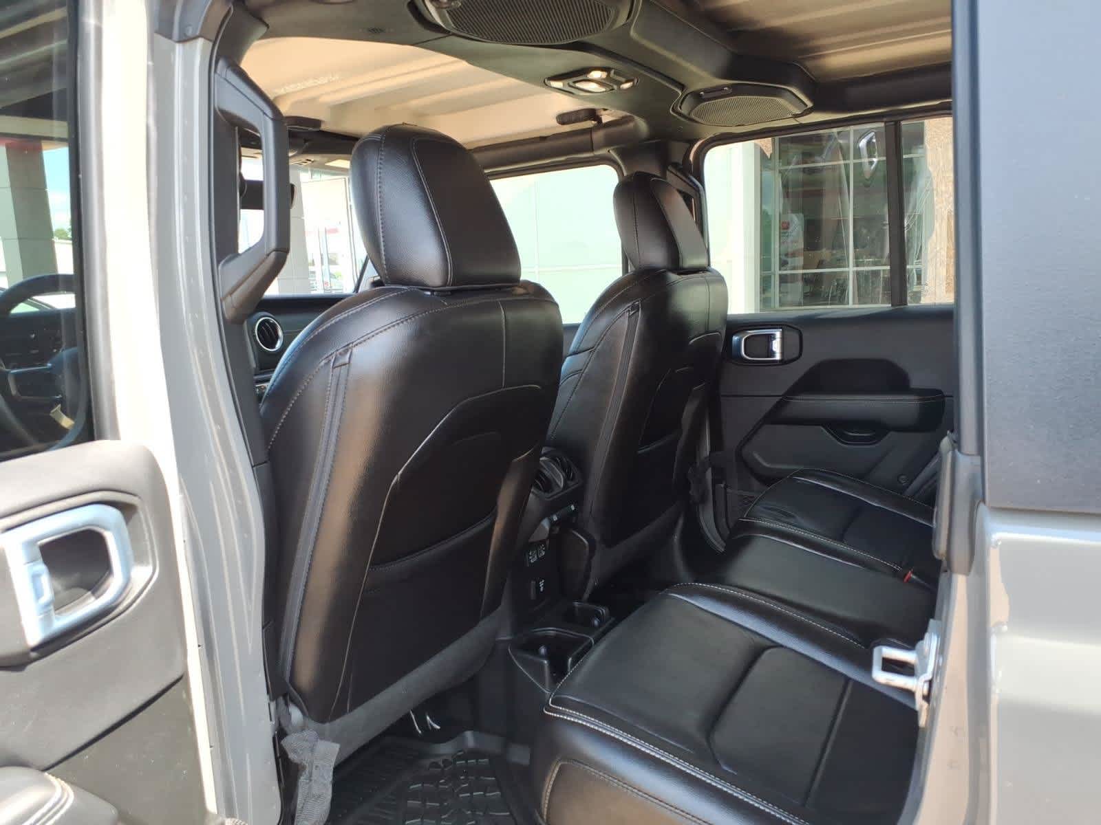 2022 Jeep Gladiator Overland 4x4