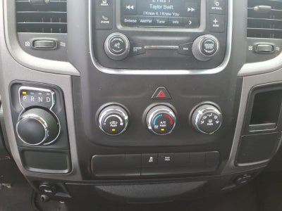 2018 RAM 1500 Express 4x2 Quad Cab 64 Box