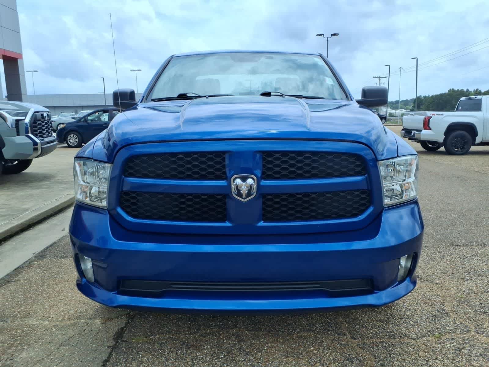 2018 RAM 1500 Express 4x2 Quad Cab 64 Box
