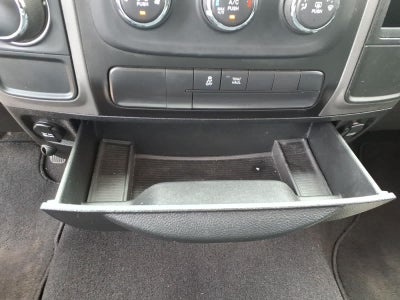 2018 RAM 1500 Express 4x2 Quad Cab 64 Box