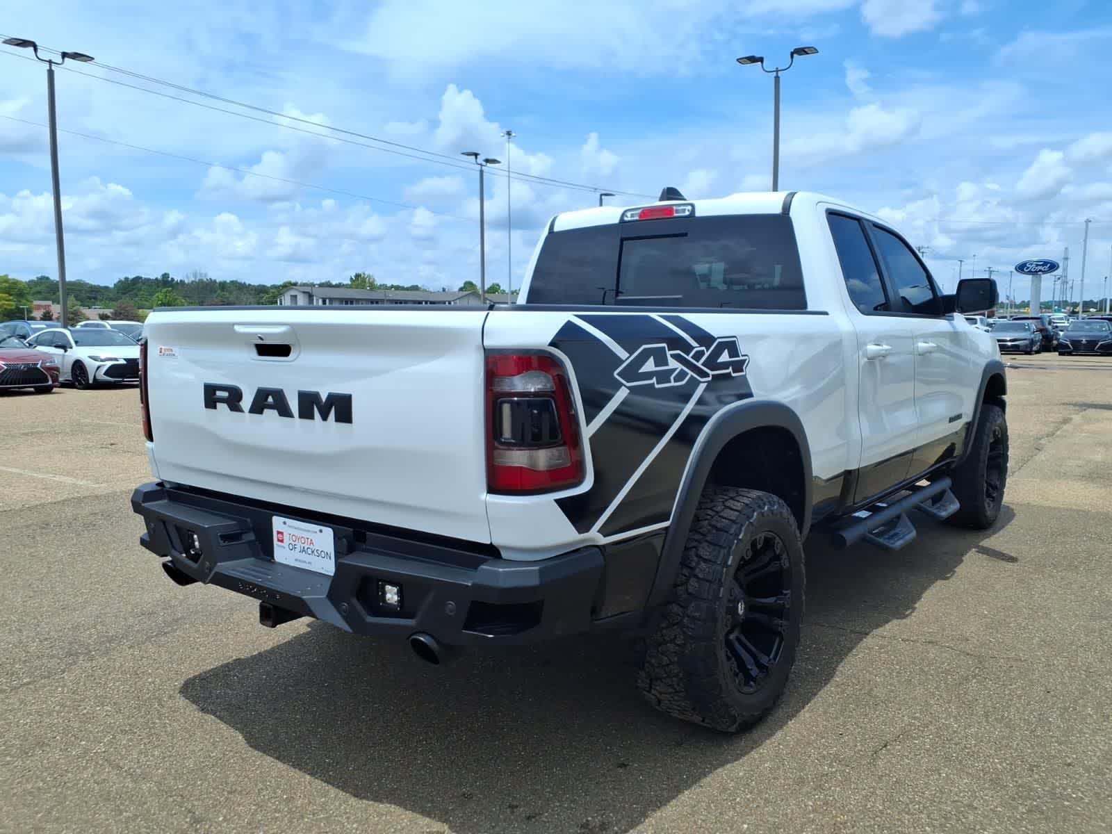 2019 RAM 1500 Rebel 4x4 Quad Cab 64 Box