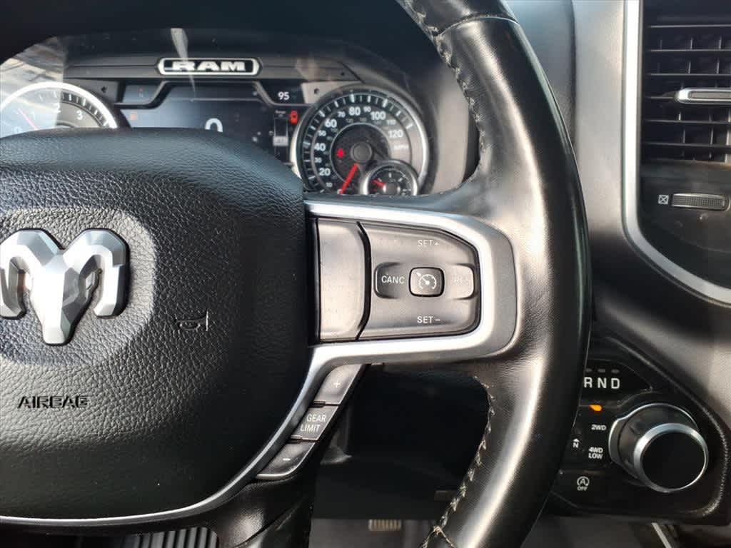 2022 RAM 1500 Big Horn 4x4 Crew Cab 57 Box