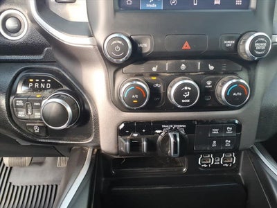 2022 RAM 1500 Big Horn 4x4 Crew Cab 57 Box