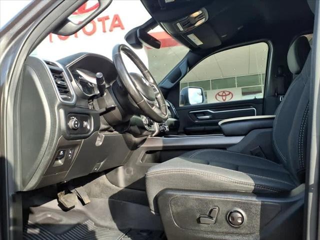 2022 RAM 1500 Big Horn 4x4 Crew Cab 57 Box