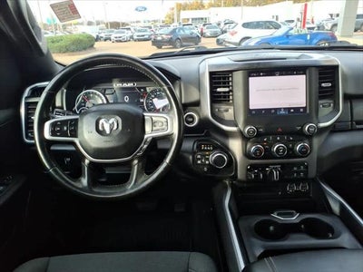 2022 RAM 1500 Big Horn 4x4 Crew Cab 57 Box