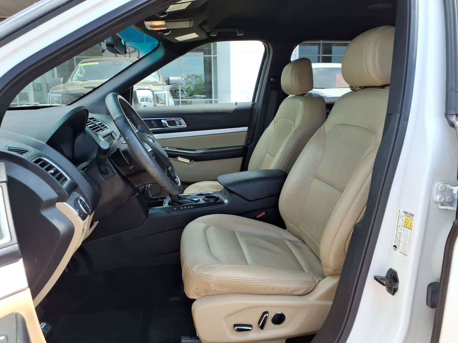 2017 Ford Explorer XLT FWD