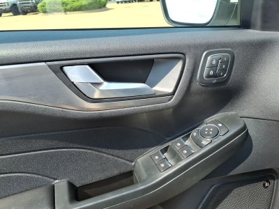 2022 Ford Escape Titanium Hybrid AWD