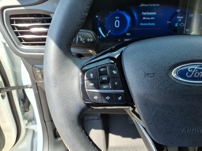 2022 Ford Escape Titanium Hybrid AWD