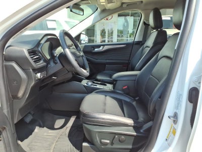 2022 Ford Escape Titanium Hybrid AWD