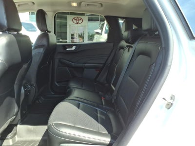 2022 Ford Escape Titanium Hybrid AWD