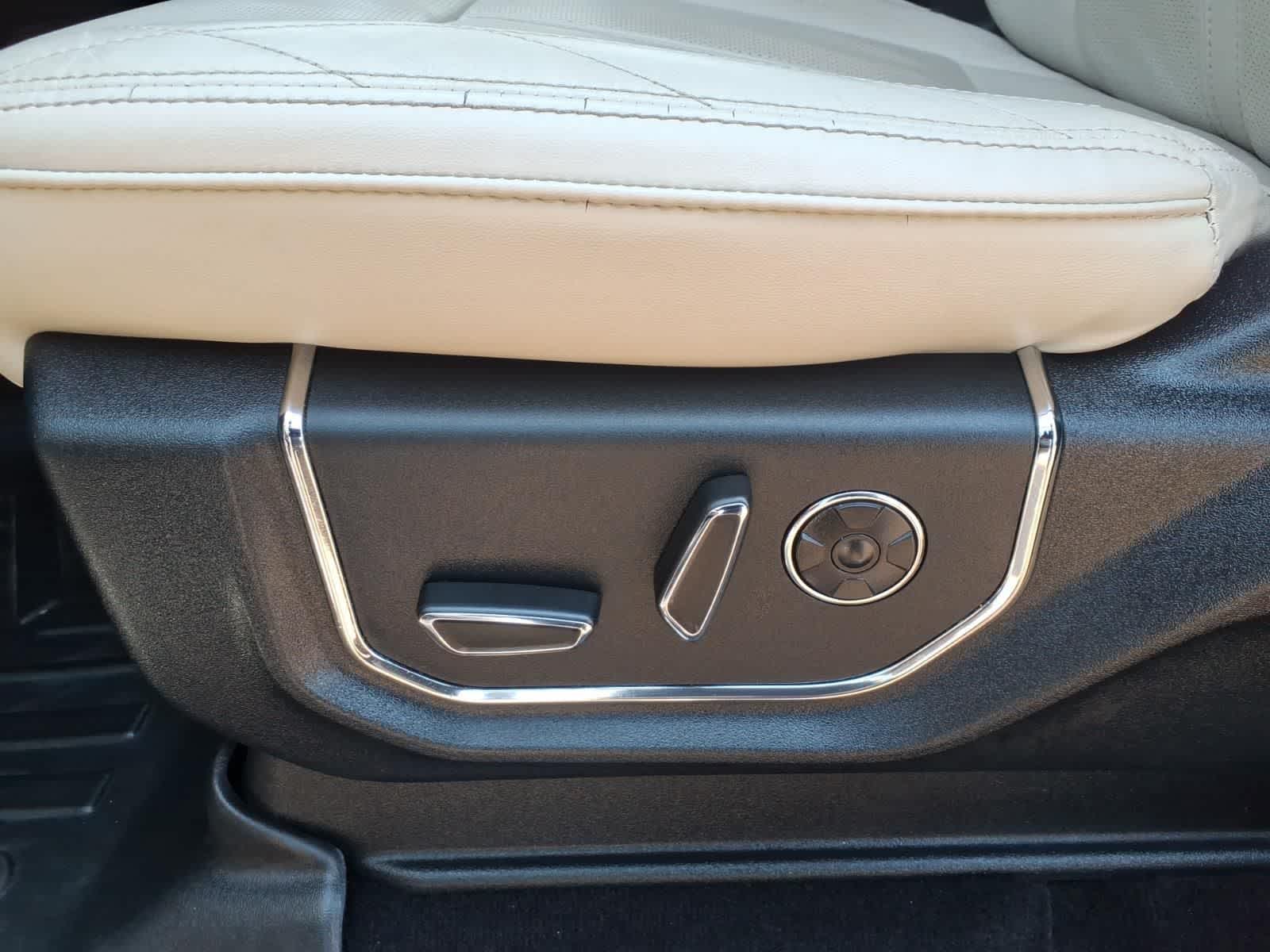 2019 Ford Expedition Platinum 4x2