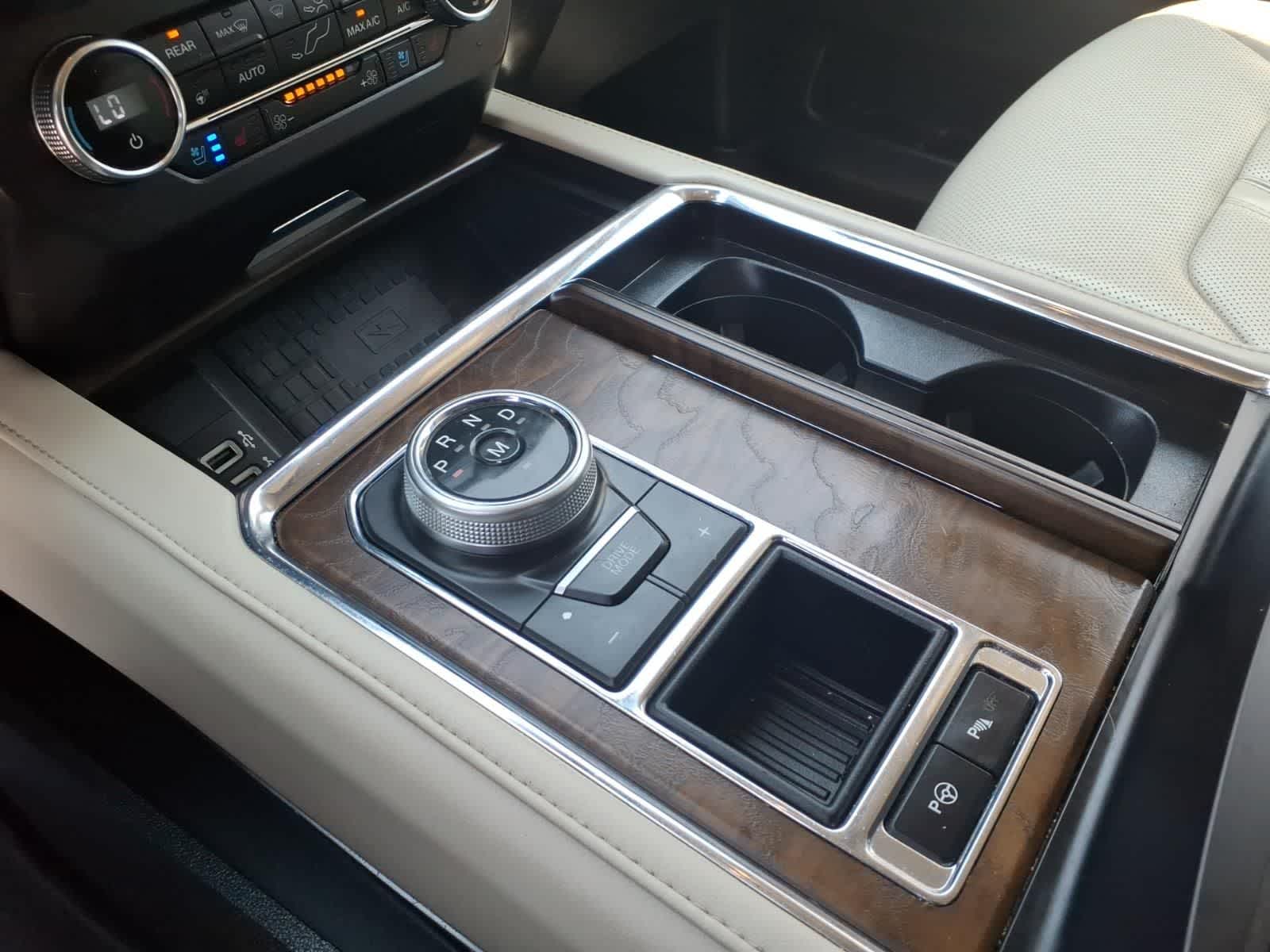 2019 Ford Expedition Platinum 4x2