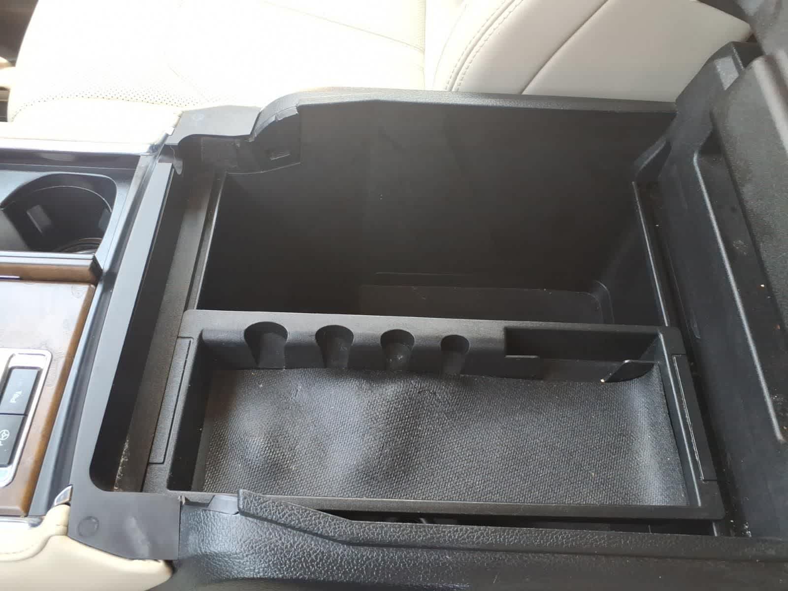 2019 Ford Expedition Platinum 4x2