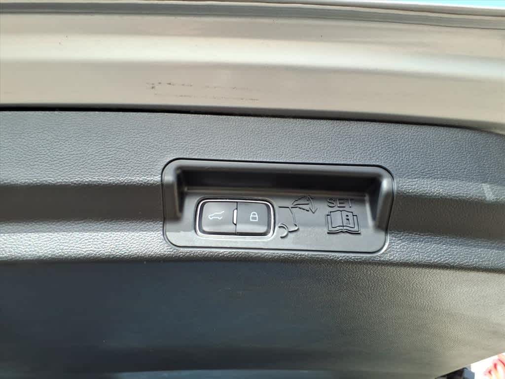 2023 Ford Explorer Limited 4WD