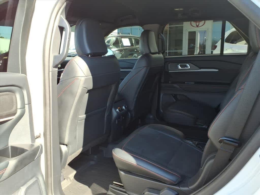 2025 Ford Explorer ST 4WD