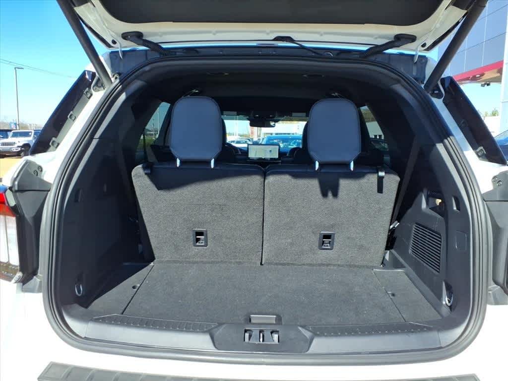 2025 Ford Explorer ST 4WD