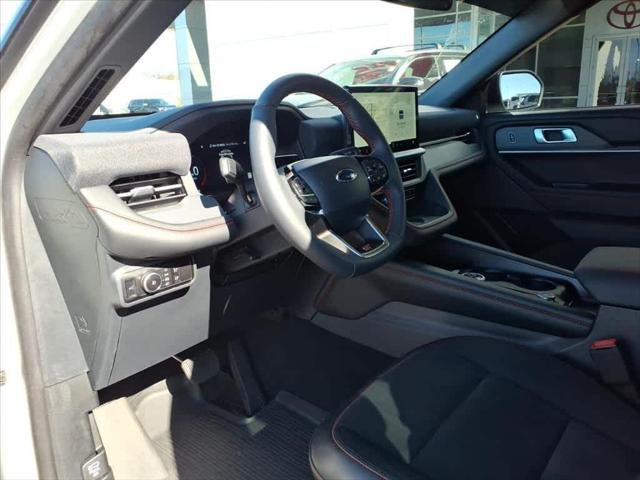 2025 Ford Explorer ST 4WD