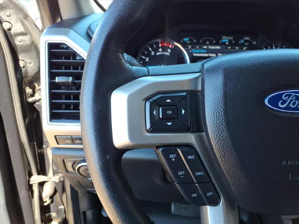 2020 Ford Super Duty F-250 SRW LARIAT 4WD Crew Cab 6.75 Box