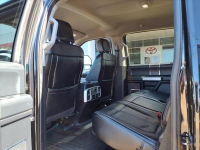 2020 Ford Super Duty F-250 SRW LARIAT 4WD Crew Cab 6.75 Box