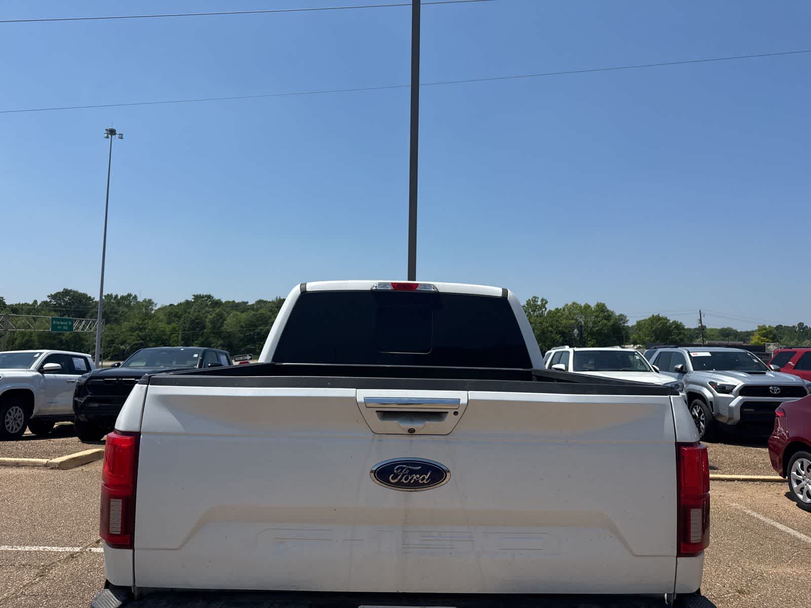 2020 Ford F-150 LARIAT 4WD SuperCrew 5.5 Box