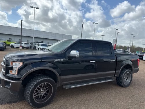 2016 Ford F-150 4WD SuperCrew 145 Lariat
