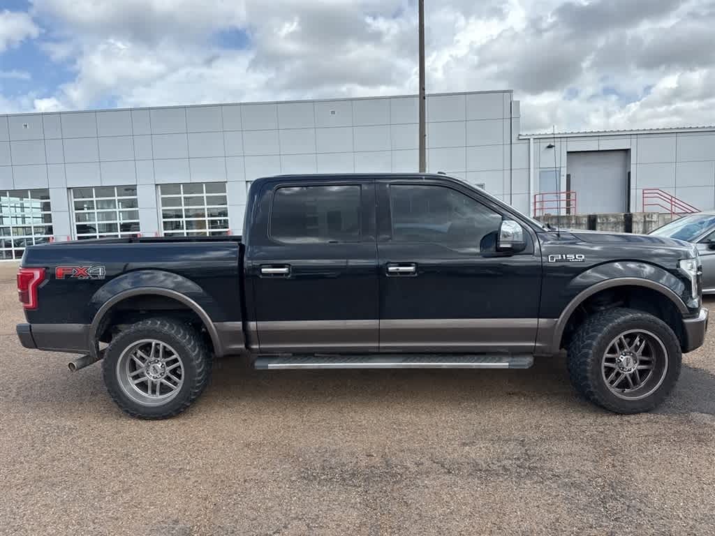 2016 Ford F-150 4WD SuperCrew 145 Lariat