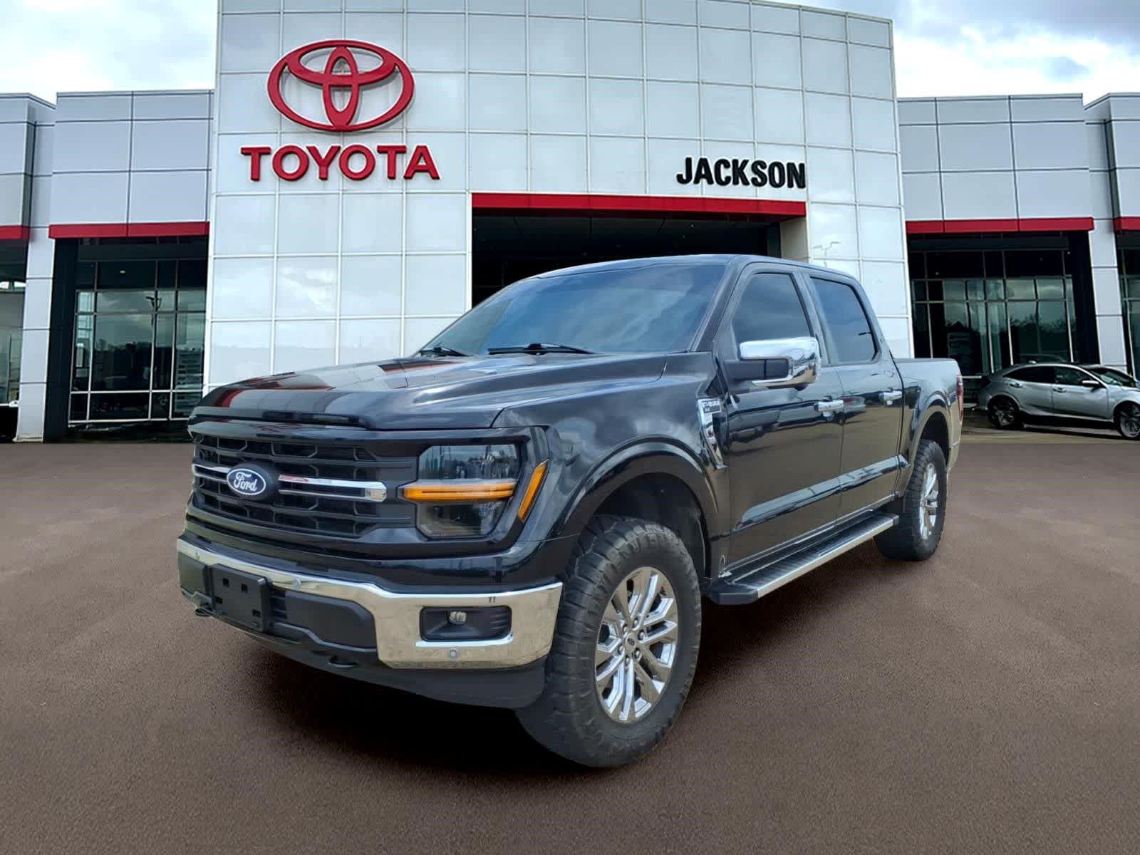 2024 Ford F-150 XLT 4WD SuperCrew 5.5 Box