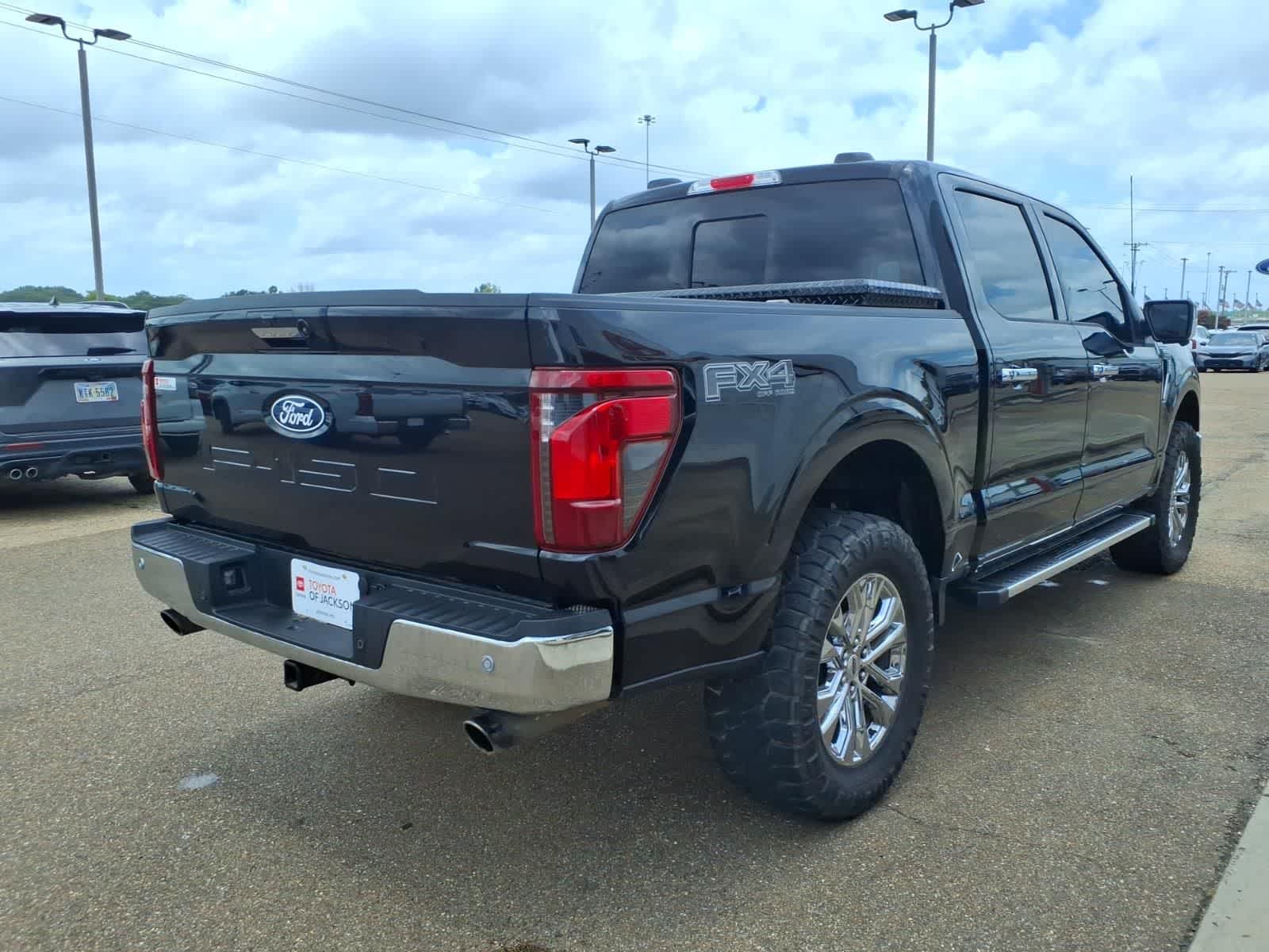 2024 Ford F-150 XLT 4WD SuperCrew 5.5 Box