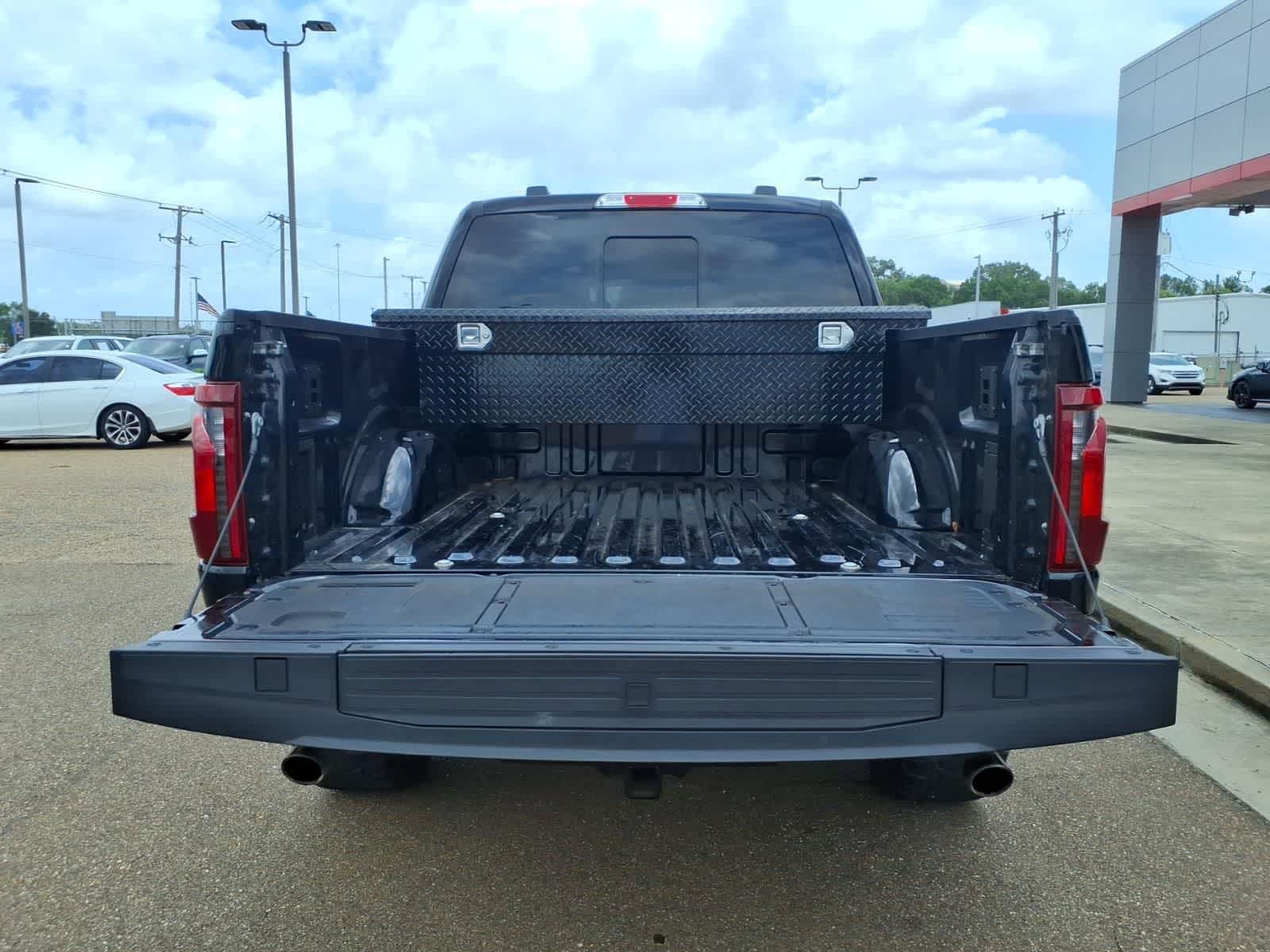 2024 Ford F-150 XLT 4WD SuperCrew 5.5 Box