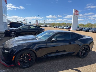 2023 Chevrolet Camaro 2dr Cpe 1LT