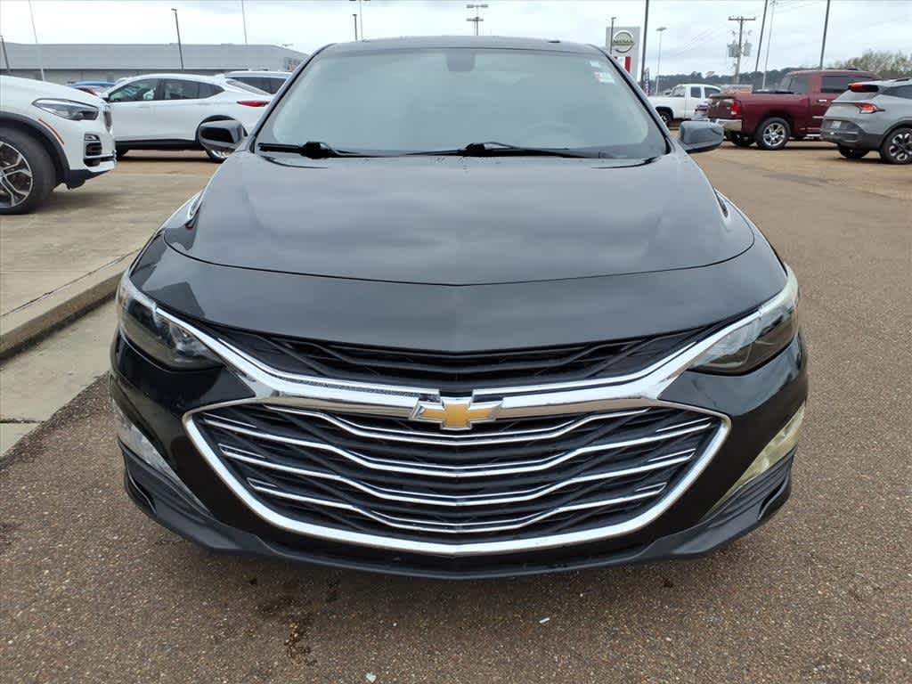 2022 Chevrolet Malibu 4dr Sdn LT