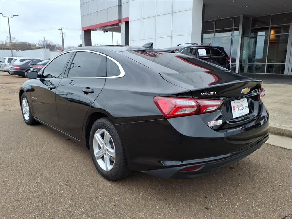 2022 Chevrolet Malibu 4dr Sdn LT