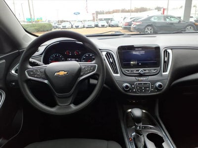 2022 Chevrolet Malibu 4dr Sdn LT