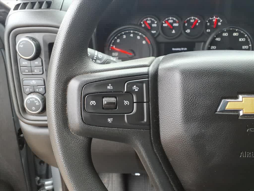 2024 Chevrolet Silverado 1500 4WD Crew Cab 147 Custom