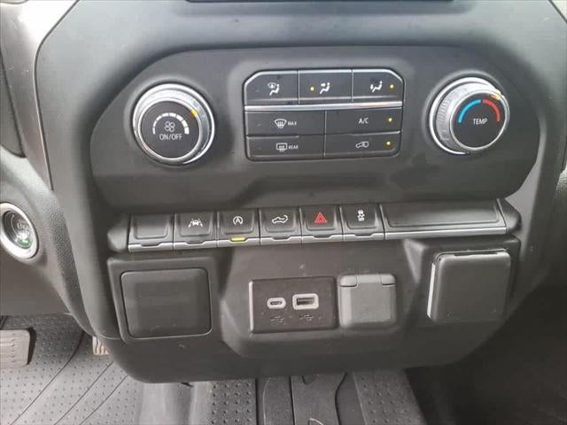 2024 Chevrolet Silverado 1500 4WD Crew Cab 147 Custom