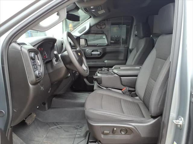 2024 Chevrolet Silverado 1500 4WD Crew Cab 147 Custom