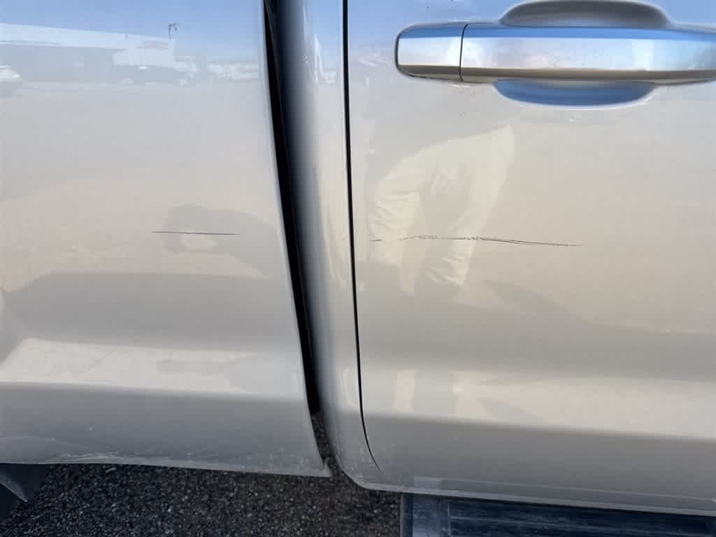 2014 Chevrolet Silverado 1500 2WD Double Cab 143.5 LT w/1LT