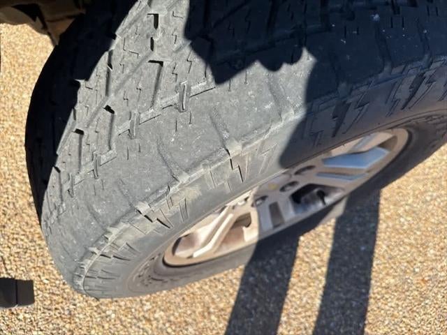 2017 Chevrolet Silverado 1500 4WD Double Cab 143.5 LT w/2LT