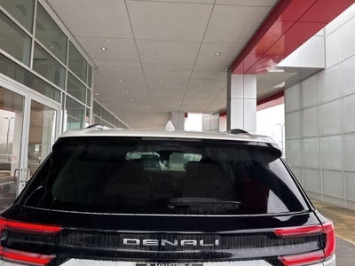 2025 GMC Acadia FWD 4dr Denali