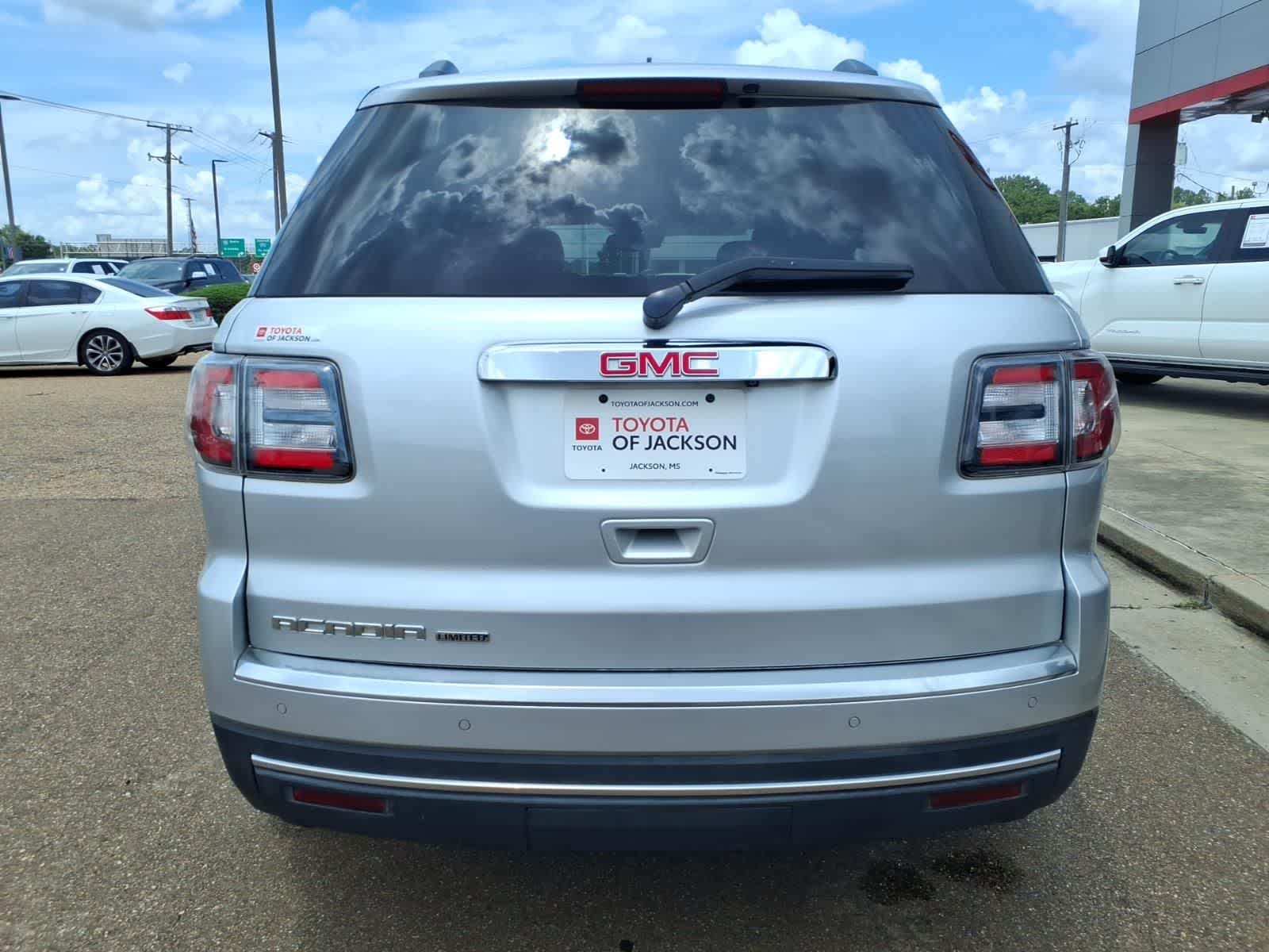 2017 GMC Acadia Limited FWD 4dr Limited