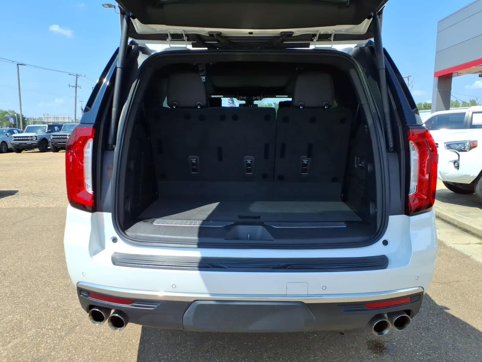 2021 GMC Yukon 2WD 4dr Denali